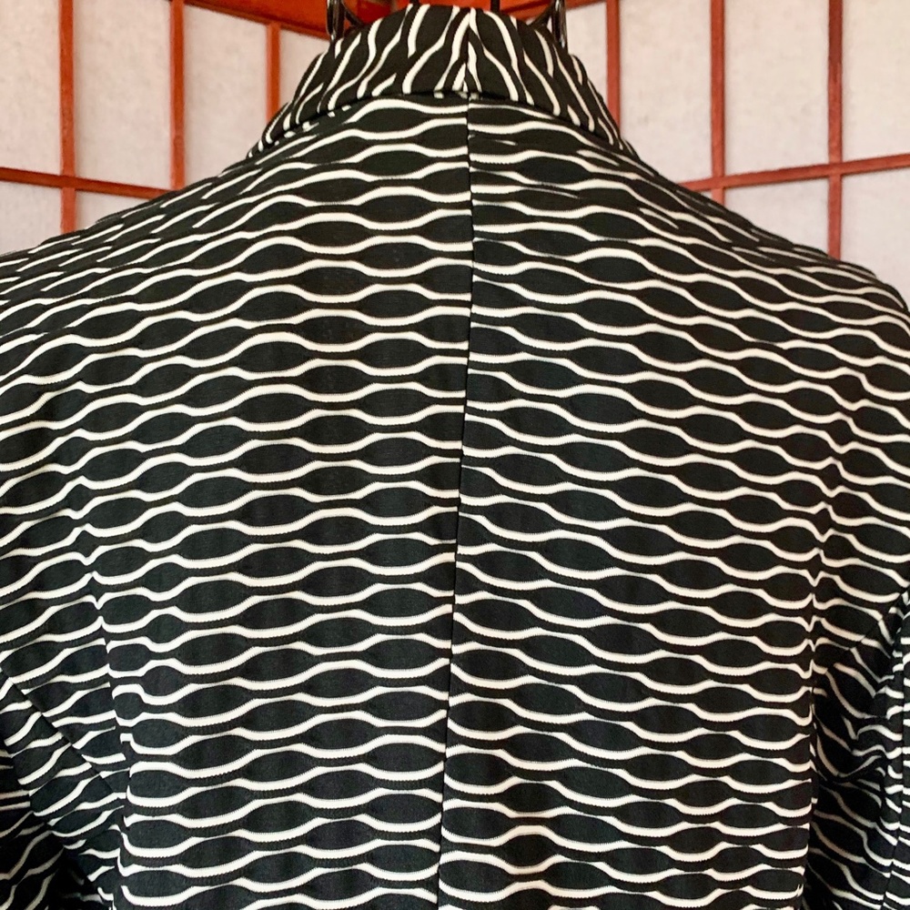 Kasper Wave Textured Black & Ivory Blazer - Picture 5 of 7